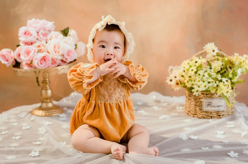 嘉鱼宝宝对妈妈的爱
